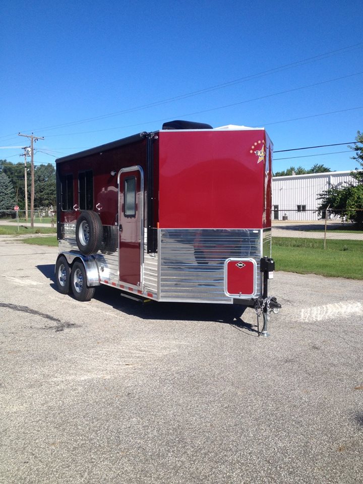 Horse Trailers For Sale Living Quarters Financing Factory Direct Horse Retailers